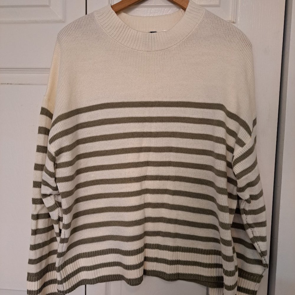 H&M Striped Sweater Size Medium
